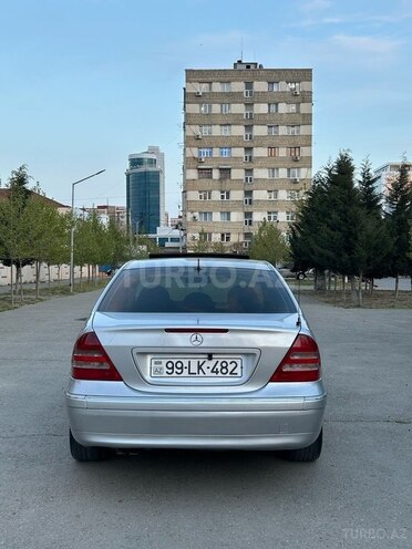 Mercedes C 240 2000, 270,000 km - 2.4 л - Sumqayıt
