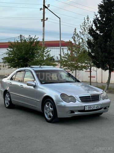 Mercedes C 240 2000, 270,000 km - 2.4 л - Sumqayıt
