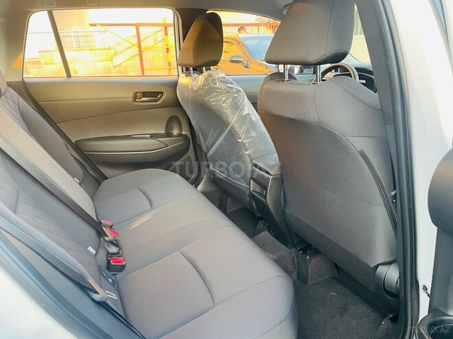 Toyota Corolla Cross 2025, 0 km - 2.0 l - Bakı