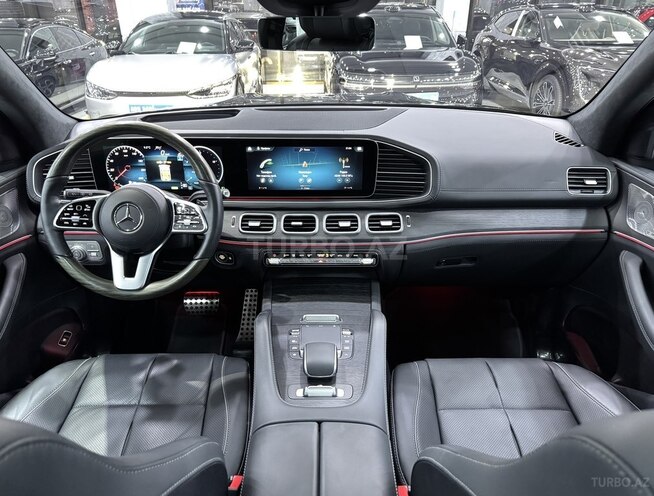 Mercedes GLS 580 4MATIC-8