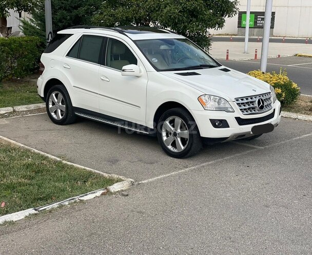 Mercedes ML 350 4MATIC 2011, 147,000 km - 3.5 л - Bakı