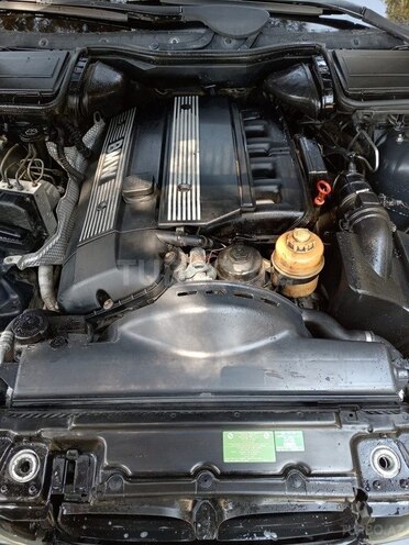 BMW 528 2002, 269,388 km - 2.5 l - Bakı