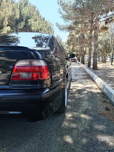 BMW 528 2002, 269,388 km - 2.5 l - Bakı