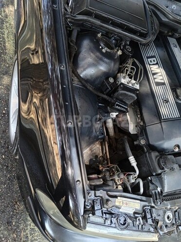 BMW 528 2002, 269,388 km - 2.5 l - Bakı