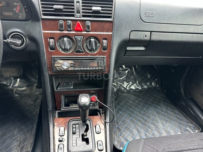 Mercedes C 200 1997, 279,000 km - 2.0 l - Gəncə