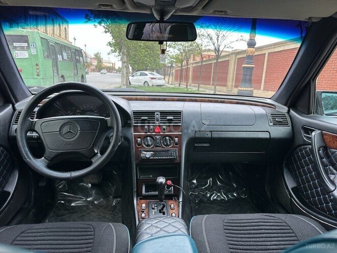 Mercedes C 200 1997, 279,000 km - 2.0 l - Gəncə