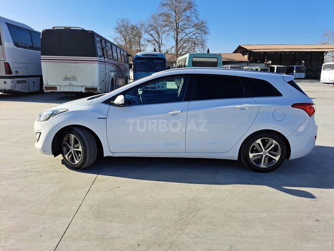 Hyundai i30 2015, 264,500 km - 1.6 l - Gəncə