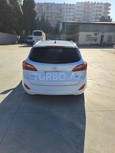 Hyundai i30 2015, 264,500 km - 1.6 l - Gəncə