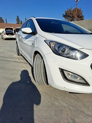 Hyundai i30 2015, 264,500 km - 1.6 l - Gəncə
