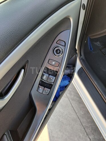 Hyundai i30 2015, 264,500 km - 1.6 l - Gəncə