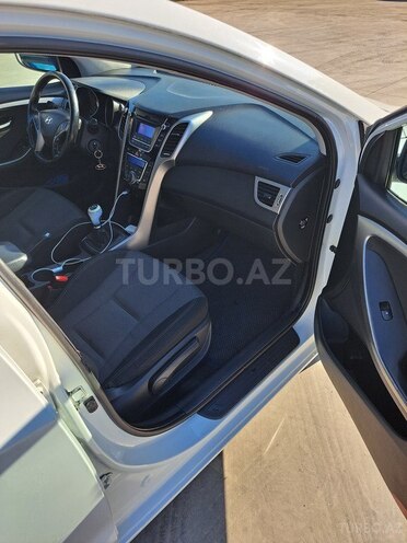Hyundai i30 2015, 264,500 km - 1.6 l - Gəncə