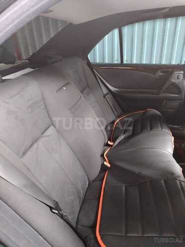Mercedes E 240 1997, 427,000 km - 2.4 l - Gəncə