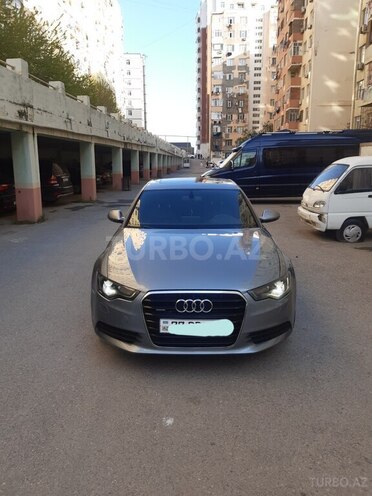 Audi A6 2012, 230,000 km - 2.0 л - Bakı