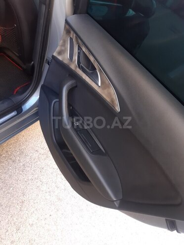 Audi A6 2012, 230,000 km - 2.0 л - Bakı