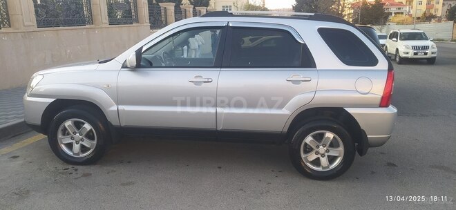 Kia Sportage 2008, 120,000 km - 2.0 l - Bakı