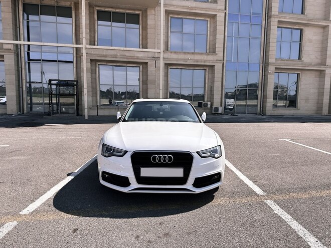 Audi A5 2014, 93,000 km - 2.0 л - Bakı