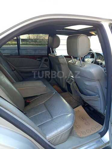 Mercedes E 240 1998, 322,000 km - 2.4 l - Bakı