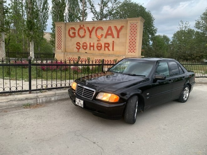 Mercedes C 230 1999, 472,000 km - 2.3 l - Göyçay