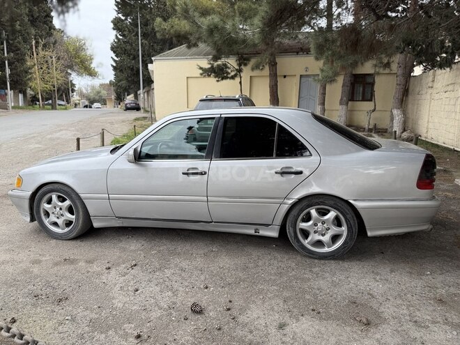 Mercedes C 220 1995, 400,000 km - 2.2 л - Bakı