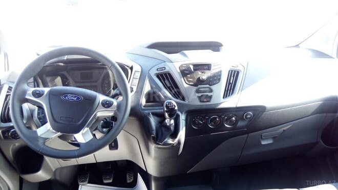 Ford Tourneo Custom 2019, 205,000 km - 2.2 л - Bakı
