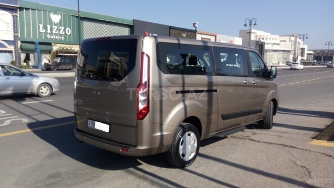 Ford Tourneo Custom 2019, 205,000 km - 2.2 л - Bakı
