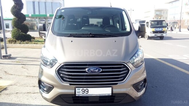 Ford Tourneo Custom 2019, 205,000 km - 2.2 л - Bakı