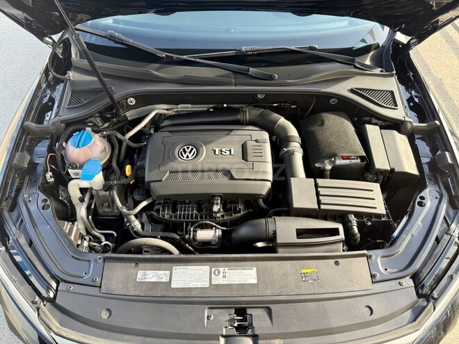 Volkswagen Passat 2017, 93,000 km - 1.8 л - Bakı