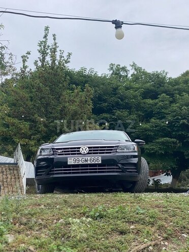 Volkswagen Passat 2017, 93,000 km - 1.8 л - Bakı