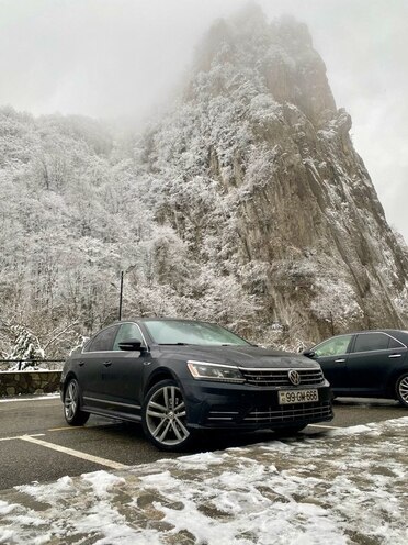 Volkswagen Passat 2017, 93,000 km - 1.8 л - Bakı