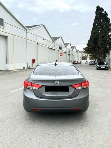 Hyundai Elantra 2011, 261,132 km - 1.8 л - Bakı