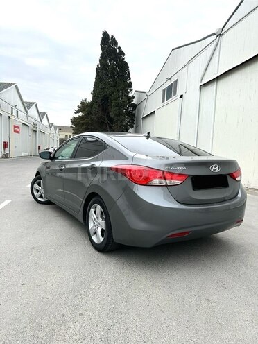 Hyundai Elantra 2011, 261,132 km - 1.8 л - Bakı