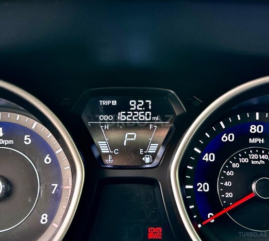 Hyundai Elantra 2011, 261,132 km - 1.8 л - Bakı
