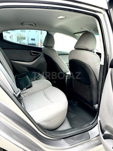 Hyundai Elantra 2011, 261,132 km - 1.8 л - Bakı