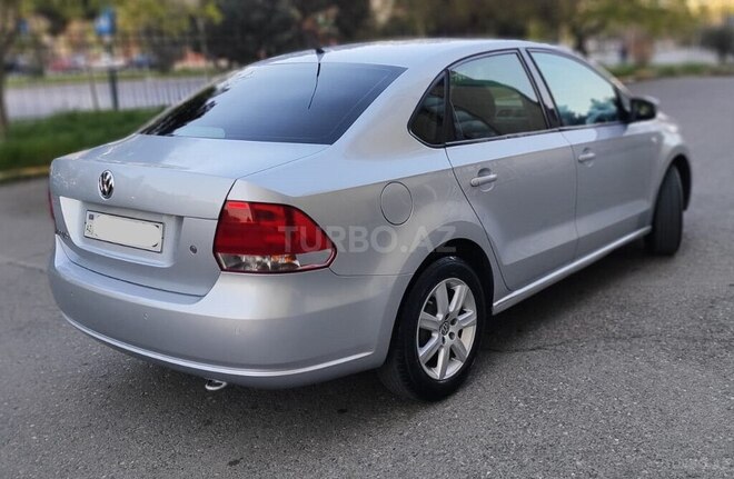 Volkswagen Polo 2012, 237,000 km - 1.6 l - Bakı
