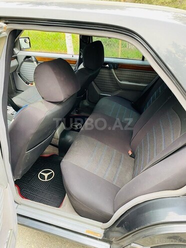 Mercedes E 230 1992, 490,000 km - 2.3 l - Bakı