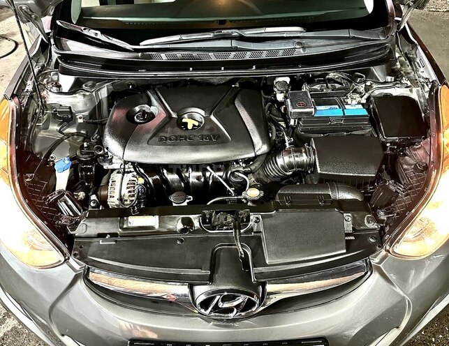 Hyundai Elantra 2011, 261,132 km - 1.8 л - Bakı