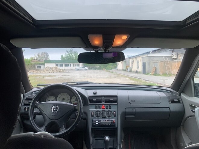 Mercedes C 230 1999, 472,000 km - 2.3 l - Göyçay