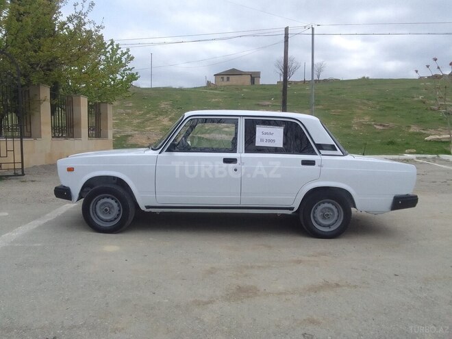 LADA (VAZ) 2107 2009, 95,000 km - 1.6 l - Qobustan