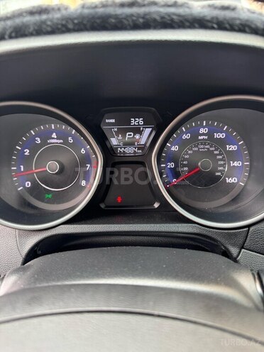 Hyundai Elantra 2015, 233,033 km - 1.8 л - Bakı