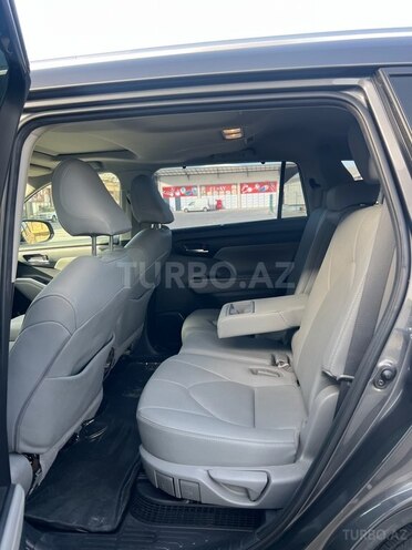 Toyota Highlander 2021, 100,000 km - 2.5 l - Bakı