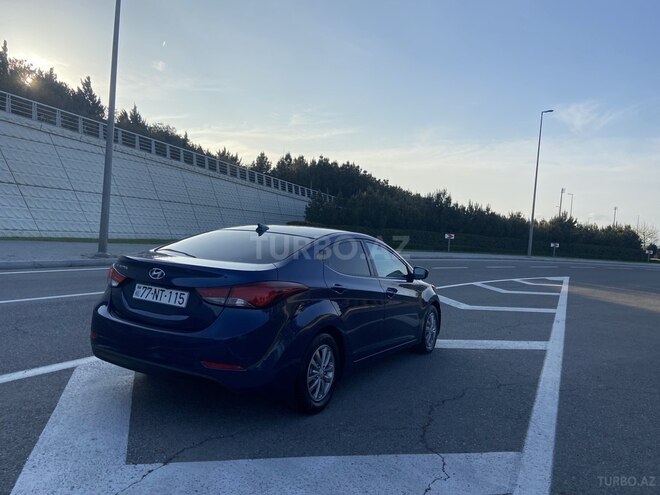 Hyundai Elantra 2015, 96,000 km - 1.8 л - Bakı