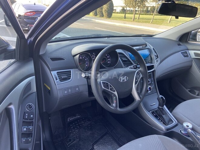 Hyundai Elantra 2015, 96,000 km - 1.8 л - Bakı