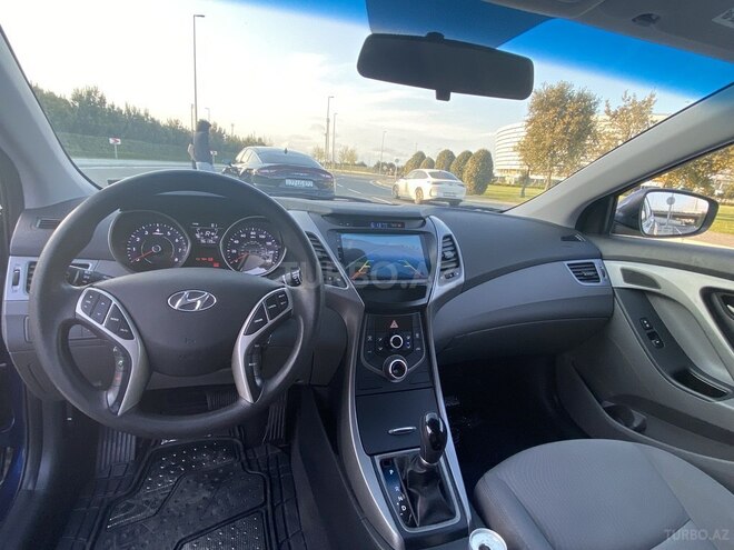 Hyundai Elantra 2015, 96,000 km - 1.8 л - Bakı