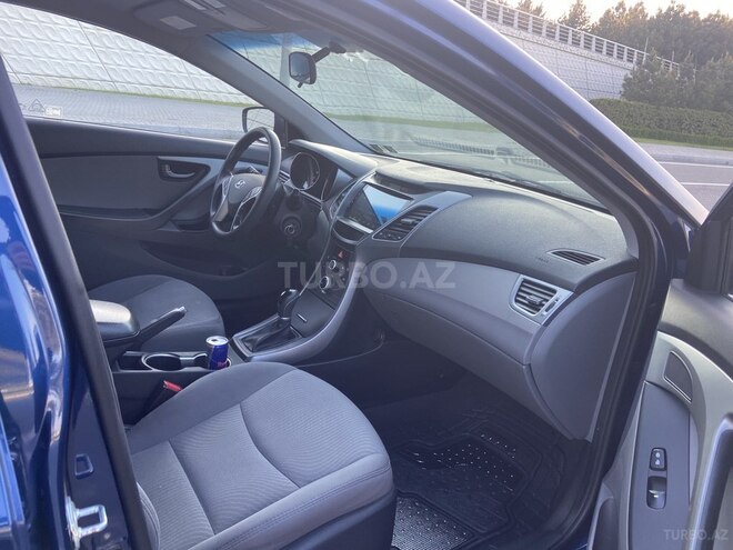 Hyundai Elantra 2015, 96,000 km - 1.8 л - Bakı