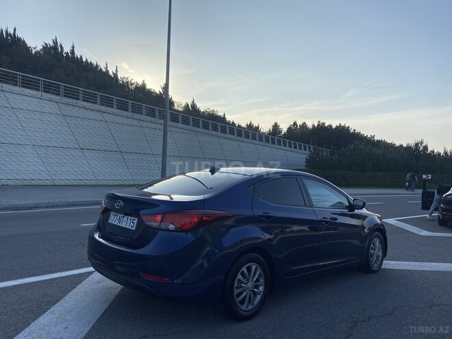 Hyundai Elantra 2015, 96,000 km - 1.8 л - Bakı