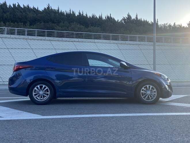 Hyundai Elantra 2015, 96,000 km - 1.8 л - Bakı