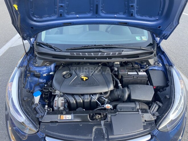 Hyundai Elantra 2015, 96,000 km - 1.8 л - Bakı