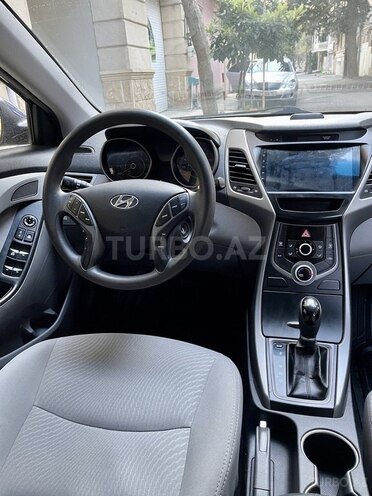 Hyundai Elantra 2015, 133,000 km - 1.8 л - Bakı