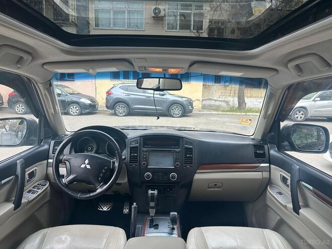 Mitsubishi Pajero 2008, 352,000 km - 3.0 л - Bakı