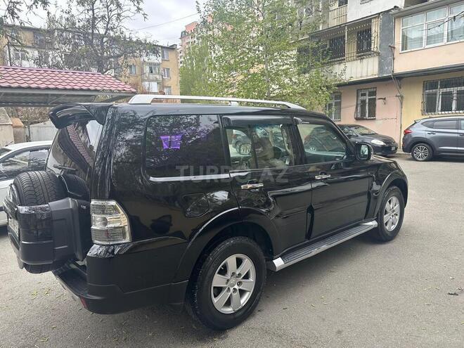 Mitsubishi Pajero 2008, 352,000 km - 3.0 л - Bakı